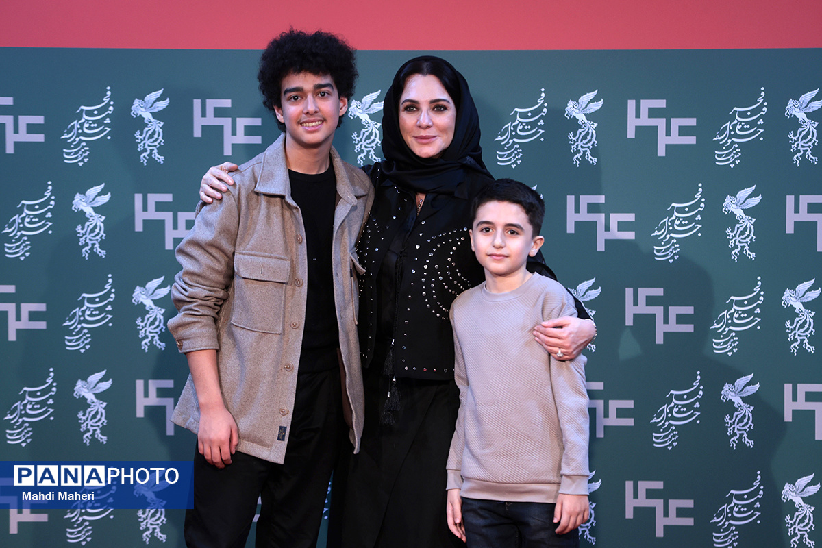 سلاف فواخرجی