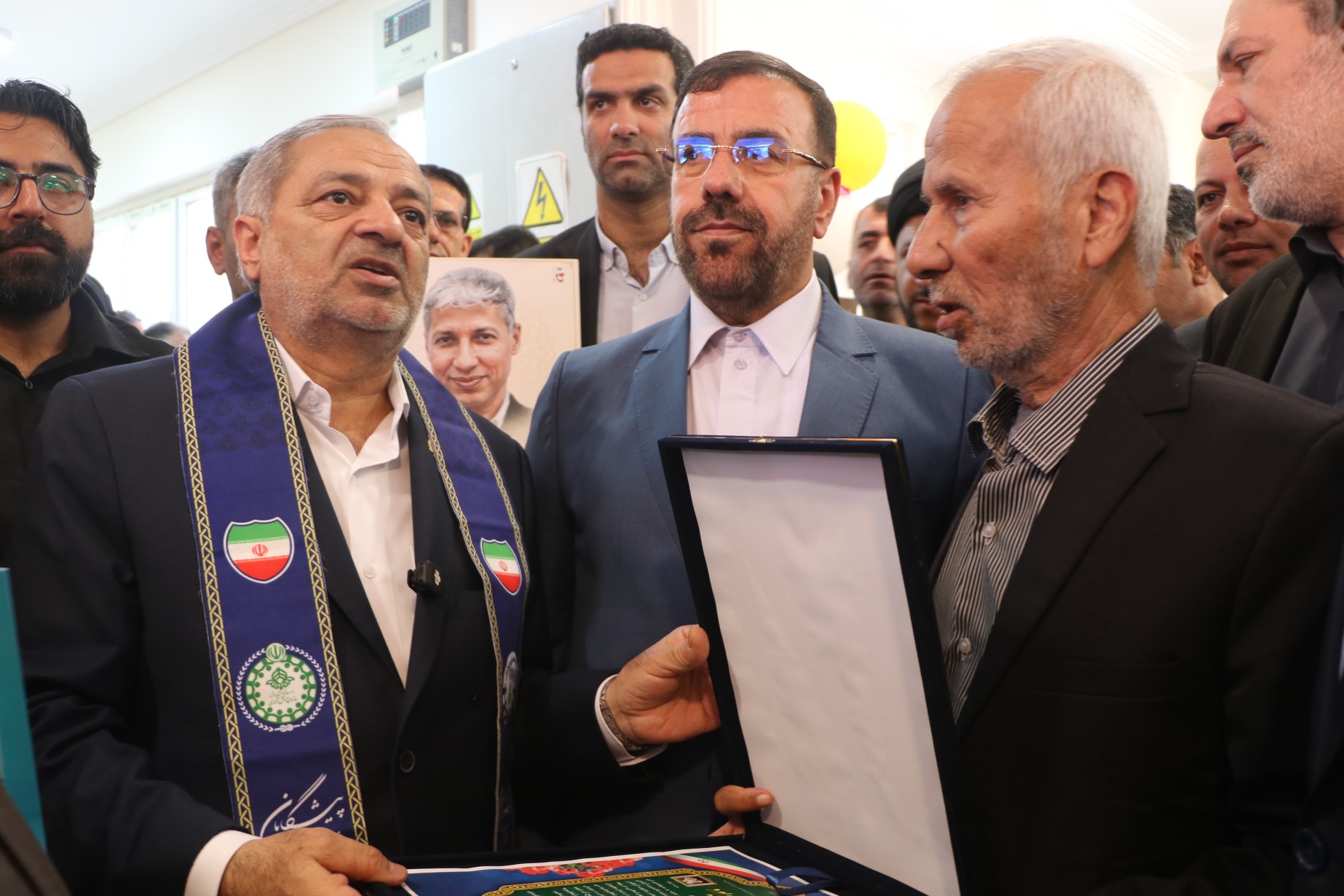 وزیر در دهشیخ و لامرد