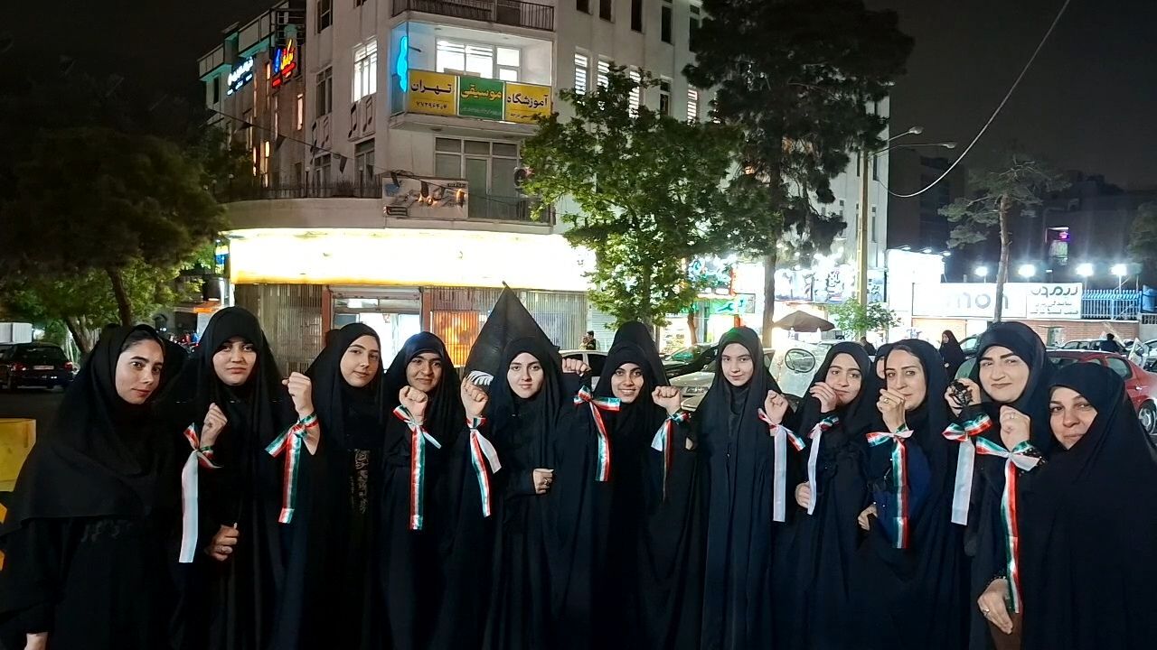 طنین یک عهد آسمانی؛ وقتی «ستارگان سعدی» برای رفیق شهیدشان می‌خوانند