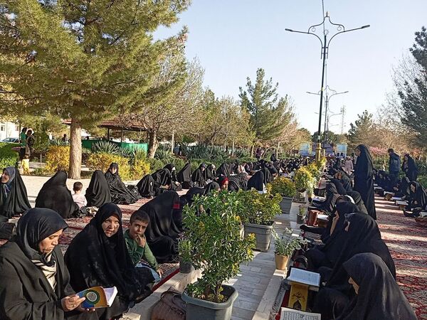 اختتامیه محافل قرآنی در آخرین روز از ماه مبارک رمضان در کاشمر