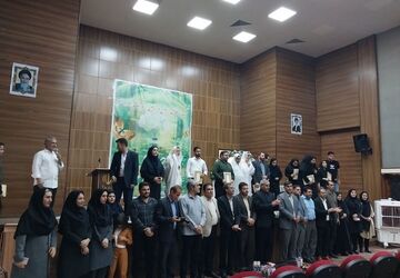 تجلیل از فعالان ازدواج و زوج‌های موفق شهرستان دره‌شهر