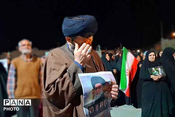 حضور شامگاهی مردم داغدار در پارکینگ شهرداری شهرستان باشت