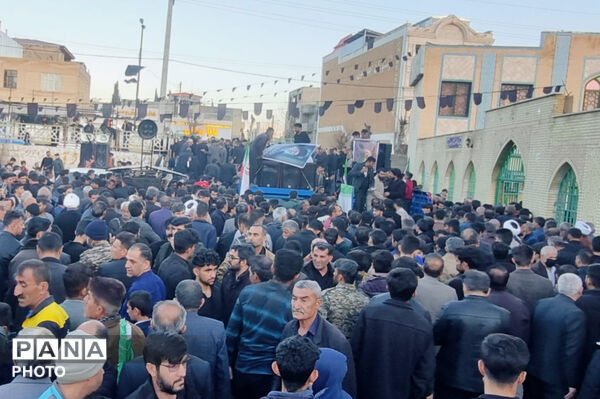 خروش مردم لردگان در دفاع از انقلاب 