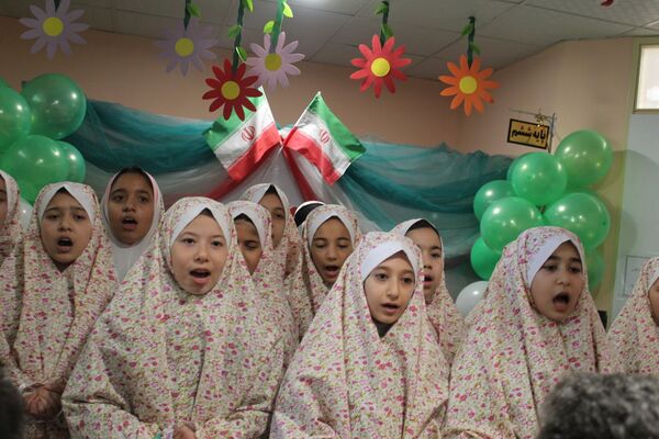 افتتاح دبستان شش کلاسه جانباز حاج عباس علی مجدی در فاروج 