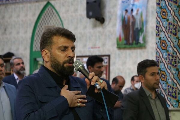 برگزاری مراسم سالگرد ارتحال امام خمینی(ره) و یادبود شهدای خدمت با حضور فرهنگیان شهرستان ری