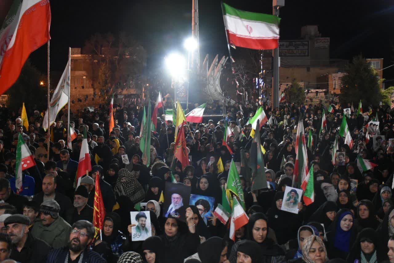 طنین وحدت در شب‌های قروه