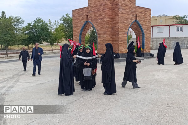 اعزام دانش‌آموزان و دانشجویان بجنوردی به مشهد برای حضور در آیین تشییع پیکر رهبر شهید
