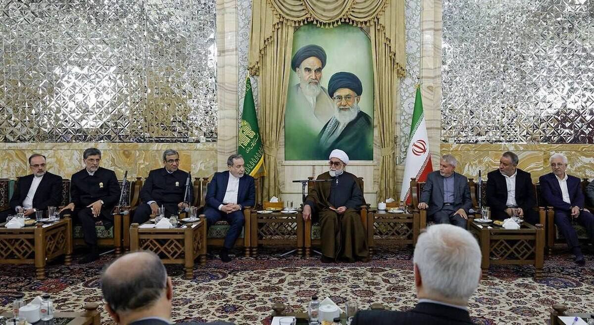 مشهد در پرتو انوار حرم مطهر امام رضا(ع) می‌تواند محور گفت‌وگو، تعامل و دیپلماسی فرهنگی و زیارت باشد