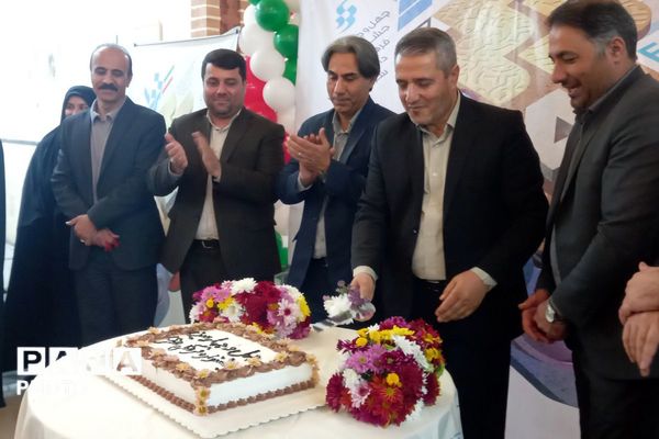 ردپایی از نقش و نگار در نمایشگاه دائمی شهرداری قرچک با آثار جشنواره دانش‌آموزی فرهنگی- هنری فردا