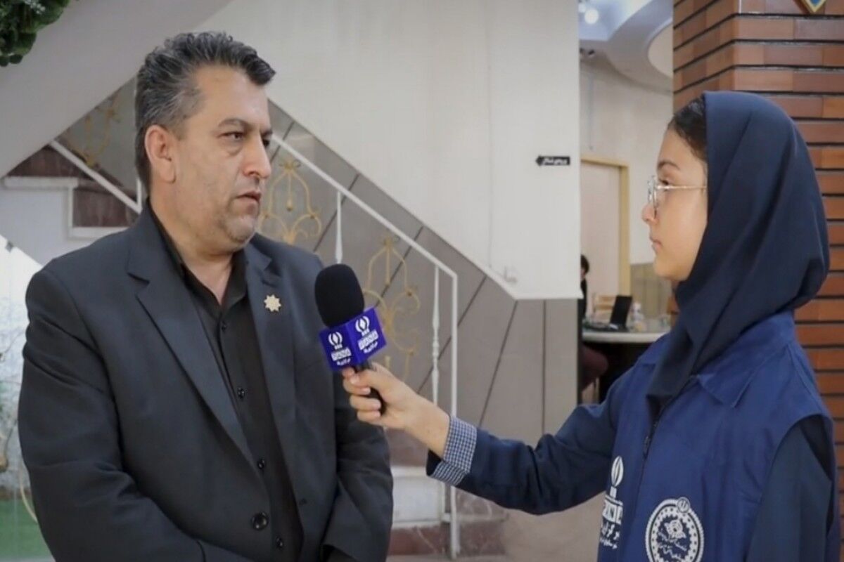 برگزاری کارگاه آموزشی مدیران مدارس متوسطه اول با موضوع "تبیین مدارس الگوی تراز" در پاکدشت