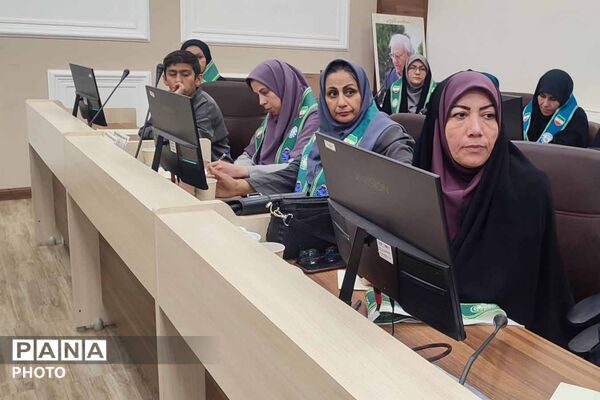 نشست توجیهی آموزشی مربیان فعال تشکیلات پیشتازان خراسان شمالی