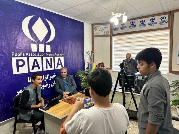  فرماندار کاشمر پای صحبت خبرنگاران پانا نشست