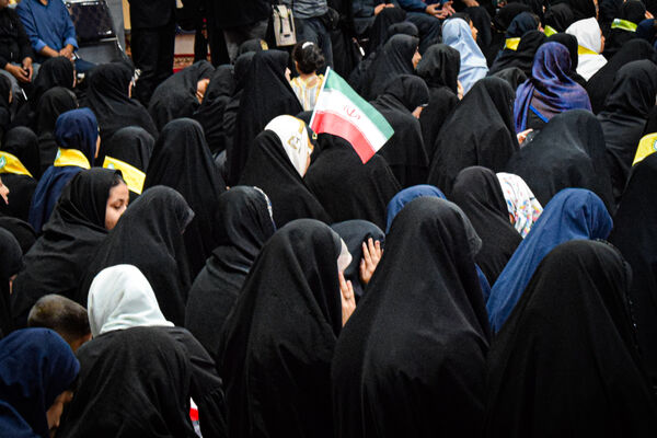 وداع دانش‌آموزان کرمانشاهی با رهبر شهید امت