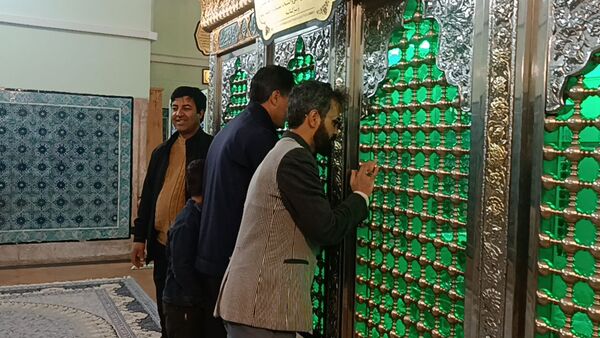 بازدید از امامزاده محروق  نیشابور