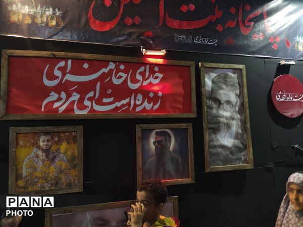 موکب‌ها در تجمعات شبانه میدان‌دار بودند