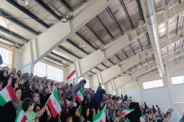 برگزاری جشن روز دختر در سالن کارگر فاروج
