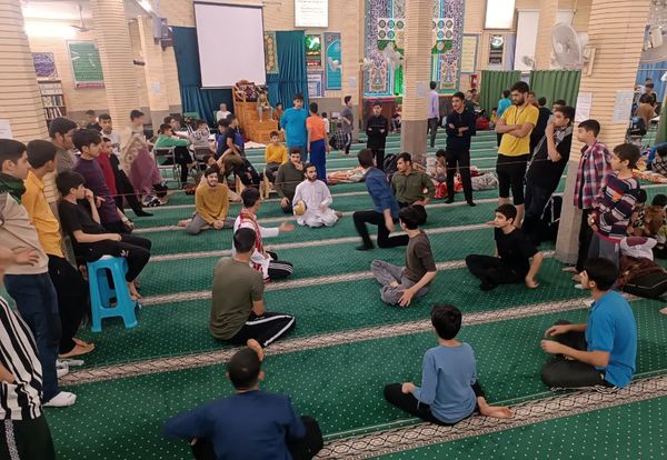 بازی‌های گروهی، سازنده فضایی صمیمانه در اعتکاف 