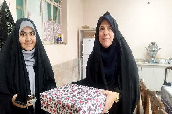 تجربه‌گردانی مدرسه شاهد شهدای وحدت در مشهد
