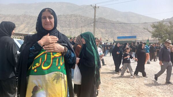 مراسم عاشورای حسینی در گلزار شهدای شهرستان لنده