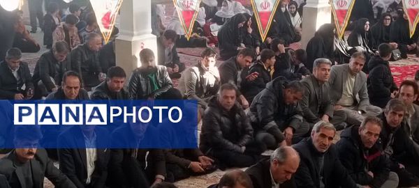 برگزاری باشکوه مراسم حماسه ۹ دی در مصلای مسجد کوهنانی