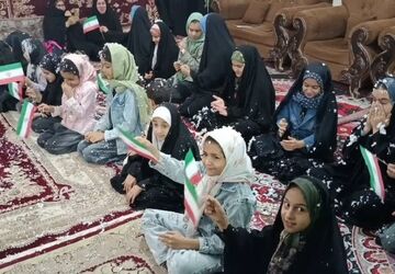 مراسم جشن دهه کرامت در مسجد امام حسن عسکری (ع) زارچ