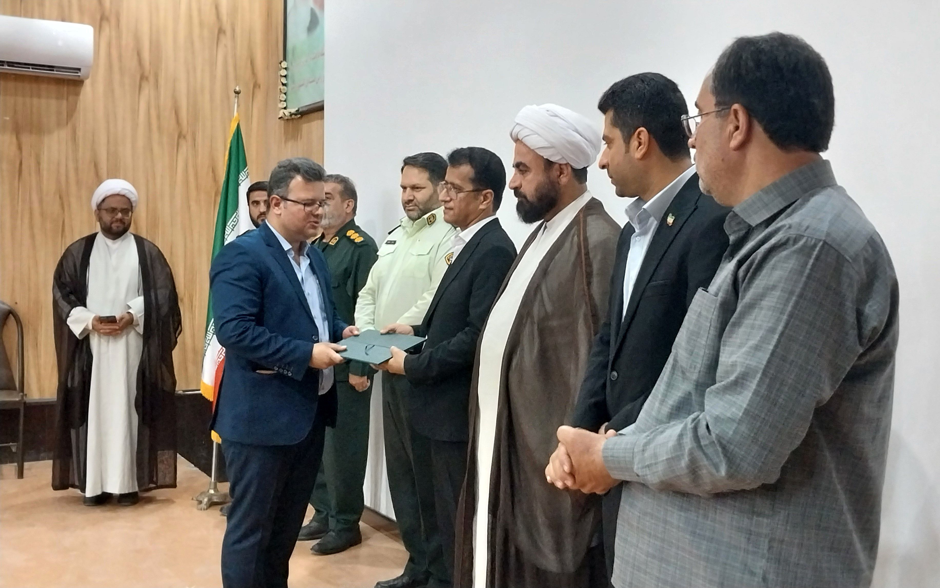 مدیر جدید آموزش و پرورش پارسیان معرفی شد