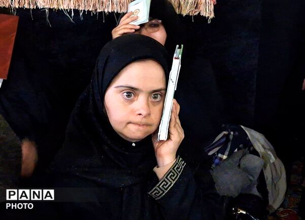 در آرامگاه امامزاده سید حمزه ندای الهی العفو طنین انداز شد 