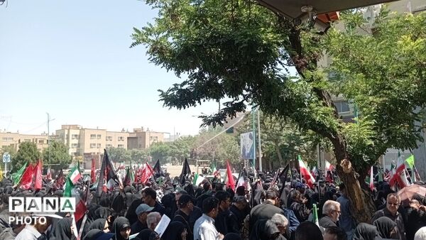 همبستگی مردم دیار هگمتانه با آقای شهید ایران به روایت تصویر 