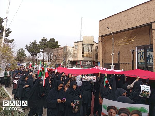  راهپیمایی روز قدس باحضور پرشور مردم نیشابور