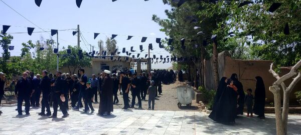 دسته عزاداری سالروز شهادت امام صادق(ع) در روستای ورجان قم