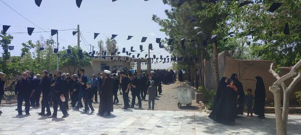دسته عزاداری سالروز شهادت امام صادق(ع) در روستای ورجان قم