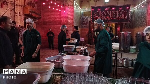 صد و شصت و شش شب میزبانی توسط چایخانه فاطمه الزهرای نیشابور 