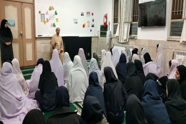 جلسه بصیرتی  در آموزشگاه شهید مجید دهنوی