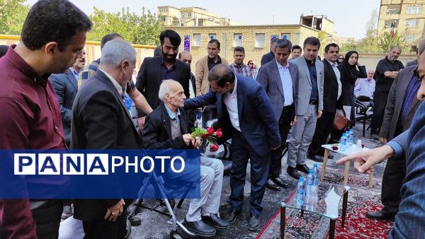 بهره‌برداری از دبستان ۱۲ کلاسه حسن‌زاده در مشهد 