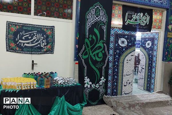 گرامیداشت هفته پیوند اولیا و مربیان در ناحیه دو شهرری 