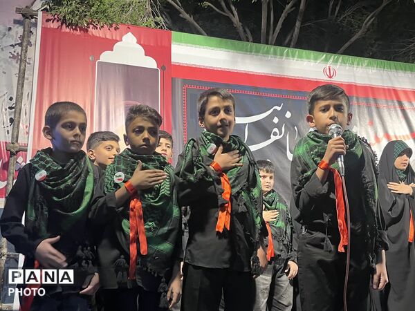 حضور پرشور نوجوانان ابرکوهی در تجمعات شبانه