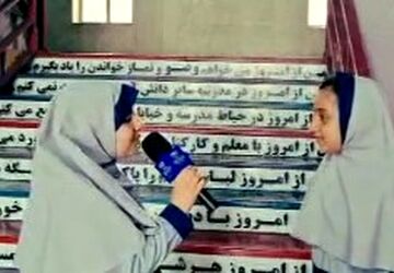 جشن کلاسیِ روز معلم در مدرسه سعدی فولادشهر