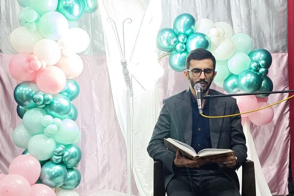  جشن «گل‌های زهرایی» در حسینیه شهدا با حضور دانش‌آموزان دبستان شهید طهرانی‌مقدم