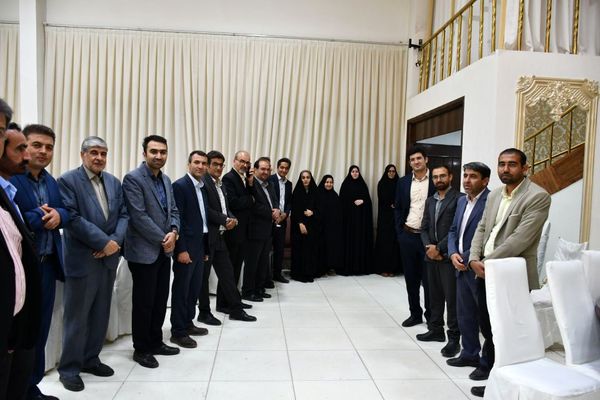 هفته‌ای برای ستایش دانایی؛ جشن معلمان در تالار ملک برگزار شد