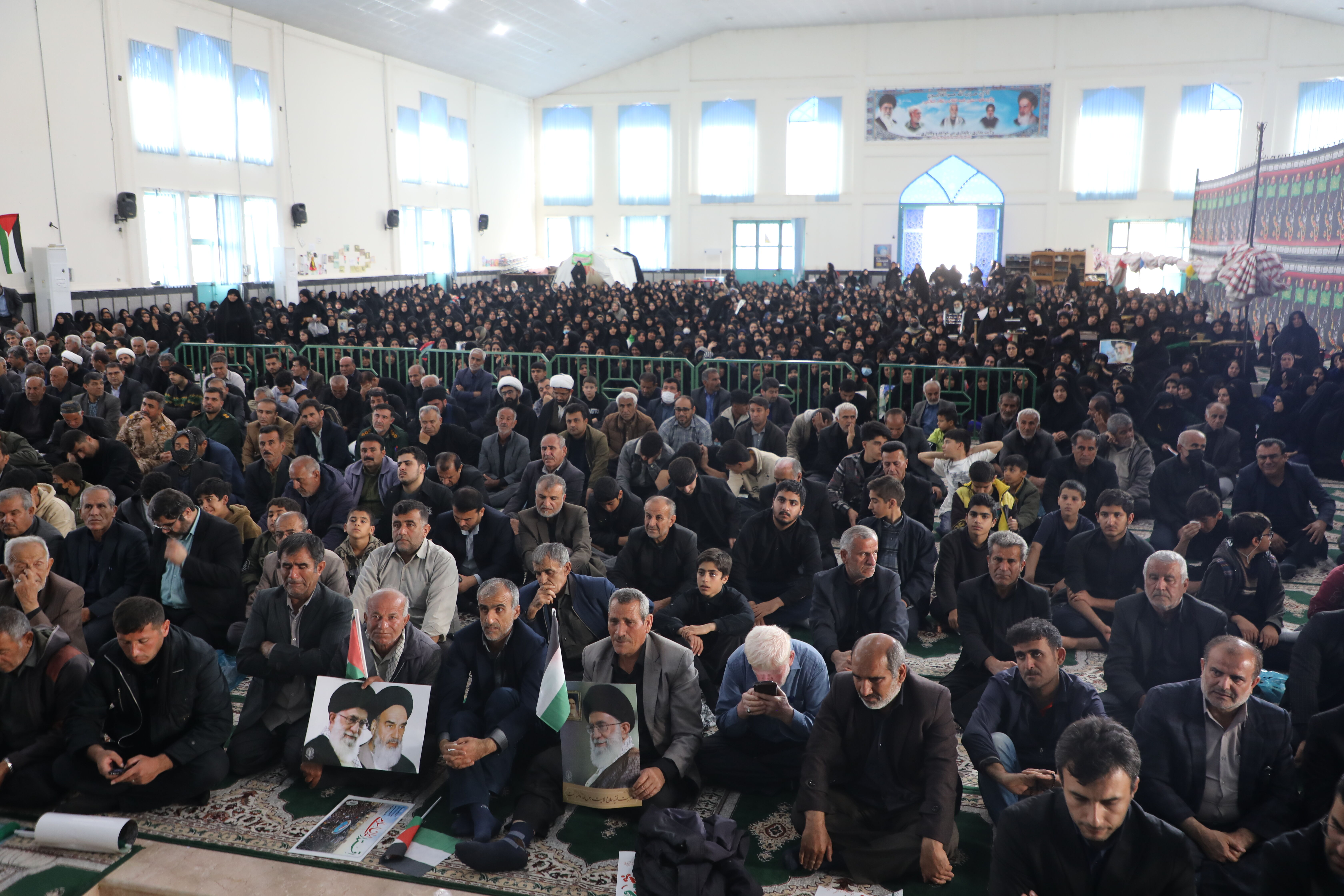 مراسم سوگواری شهادت رهبر معظم انقلاب اسلامی آیت الله امام خامنه ای (ره) در لنده 
