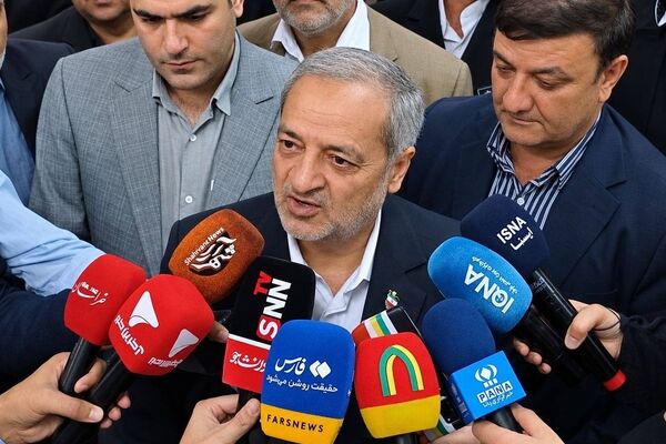 اقامه نماز وظیفه یک فرد نیست؛ خانواده، مسجد و مدرسه باید کنار هم باشند