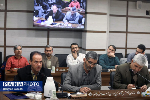 گردهمایی آموزشی مربیان و عوامل اجرایی عمره دانش‌آموزی