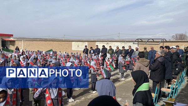 مراسم  یاوران انقلاب و افتتاح نمازخانه خیرساز در دبستان بنیاد برکت باخرز