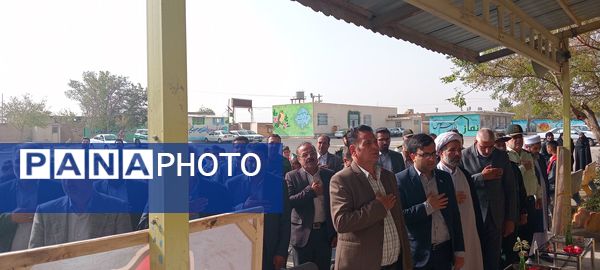 جشن جوانه ها در مدارس باخرز برگزار شد