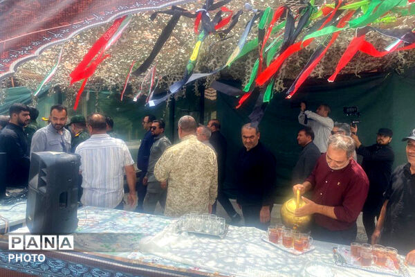 موکب بین‌راهی «رهبر شهیدم» در جاجرم 