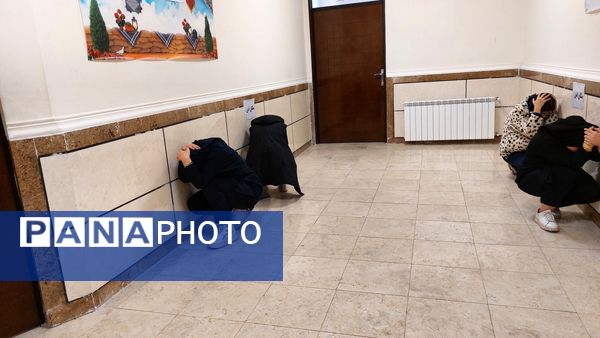 مانور زلزله در مدارس ناحیه1 زنجان