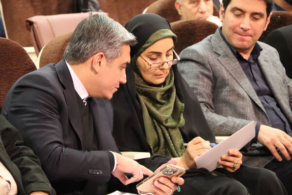  جلسه شورای توسعه و برنامه‌ریزی استان کردستان با حضور وزیر راه و شهرسازی 