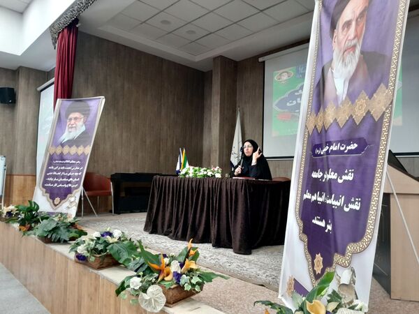مجمع عمومی انجمن اولیا و مربیان دبیرستان مصلی نژاد حضرت زهرا(س)
