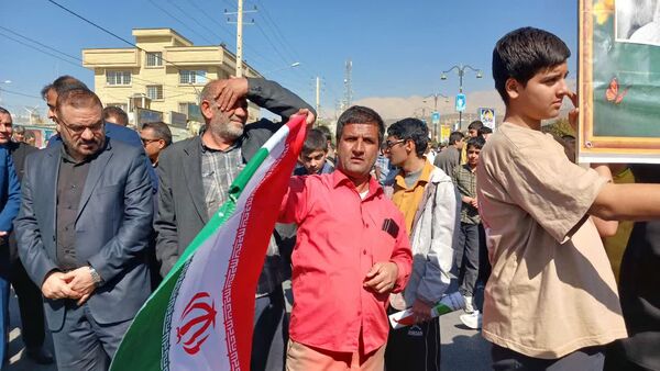 ۱۳ آبان؛ روز تجلیل از آگاهی، فداکاری و نقش‌آفرینی نسل جوان ایران