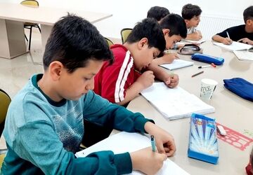 کلاس‌های جهادی در فرهنگسرای مهر و ادب شهر فردوسیه